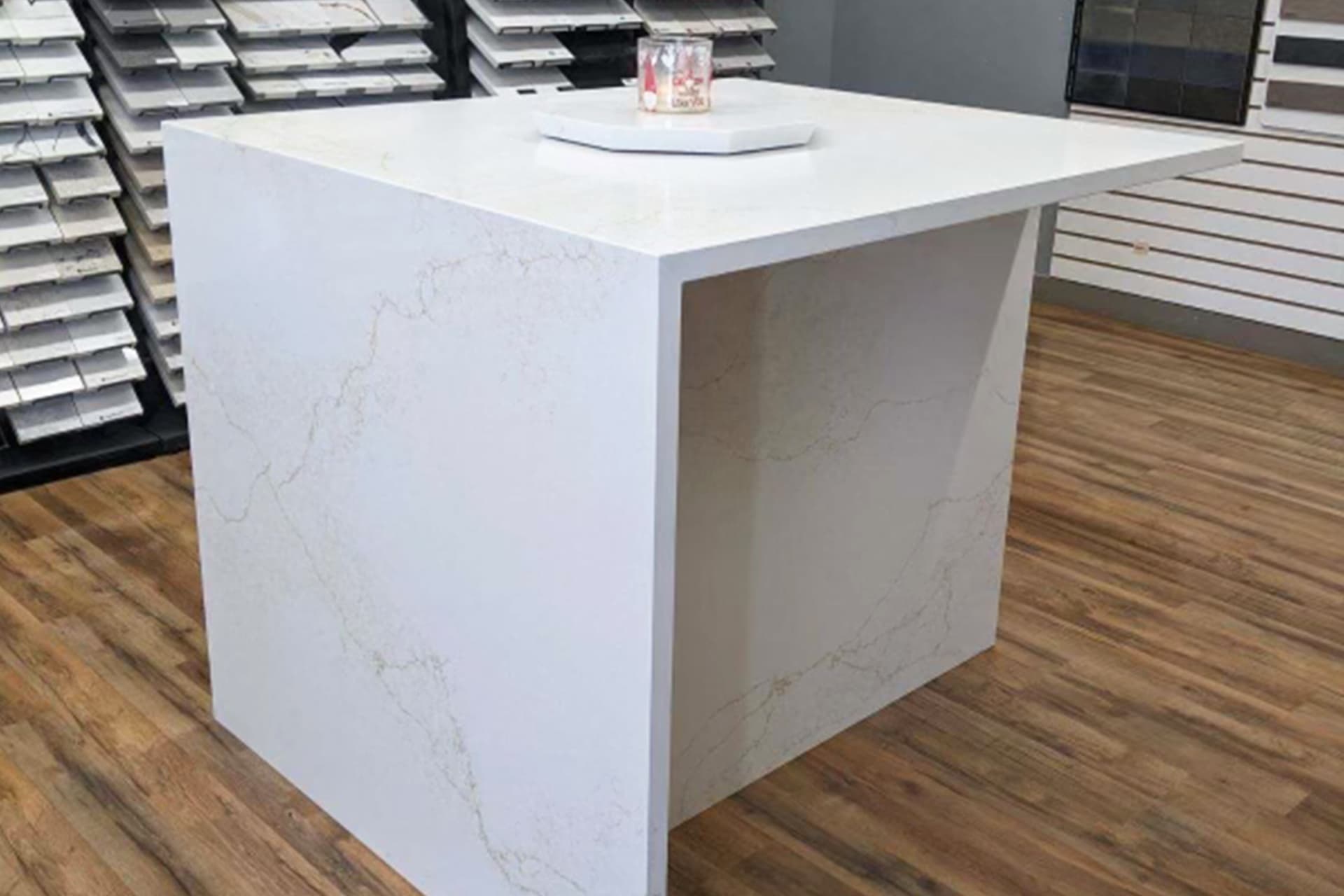 Stone Surfaces Elegance Inspired by the Desert: The 5167 Sahara Ridge Journey with Linnstone