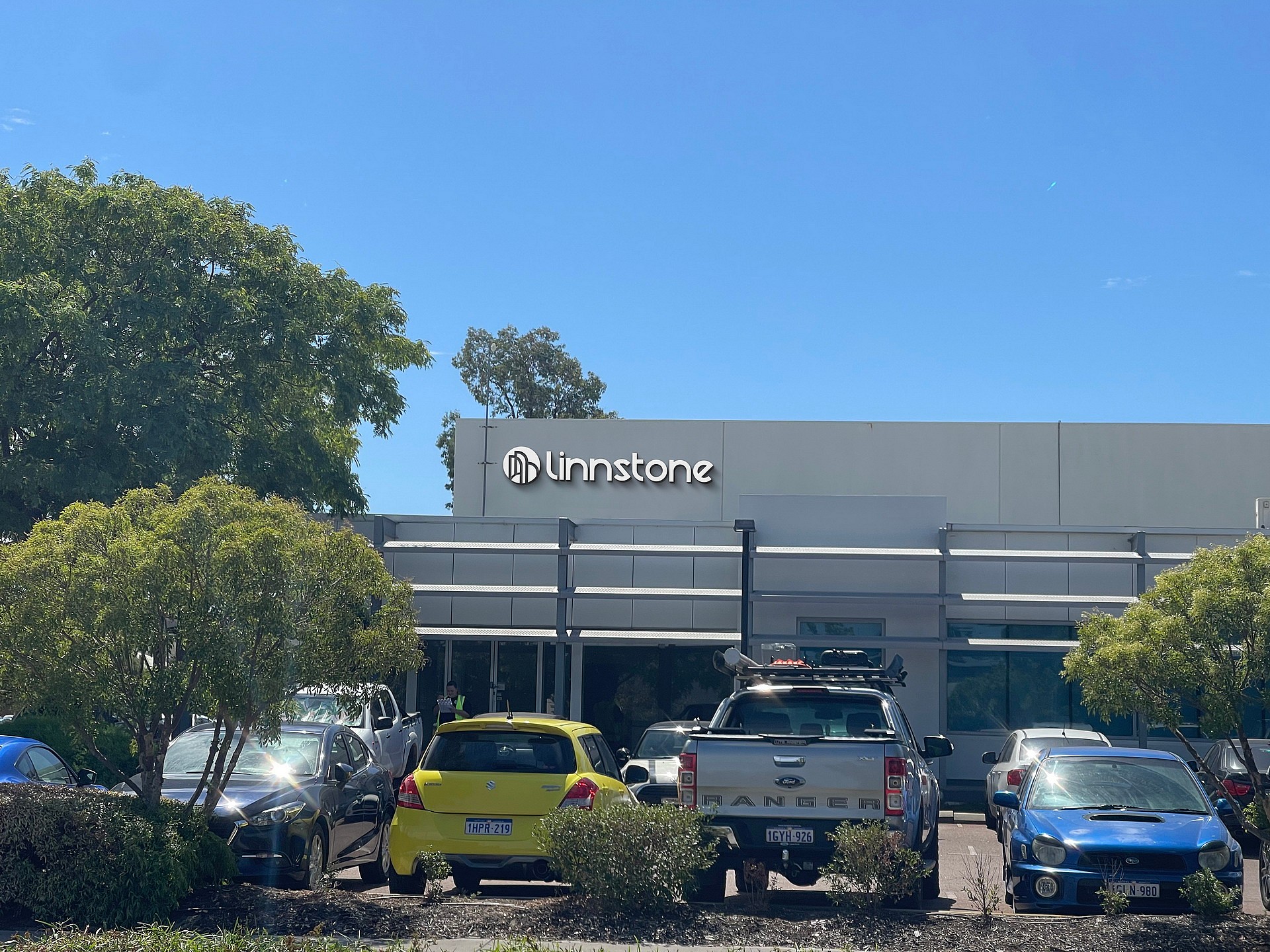Linnstone Australia Warehouse