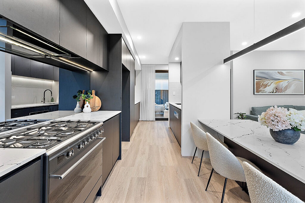 Resilience in Harmony: The 6027 Seaford Stone Surface 2 Stone Surfaces 6027 Seaford