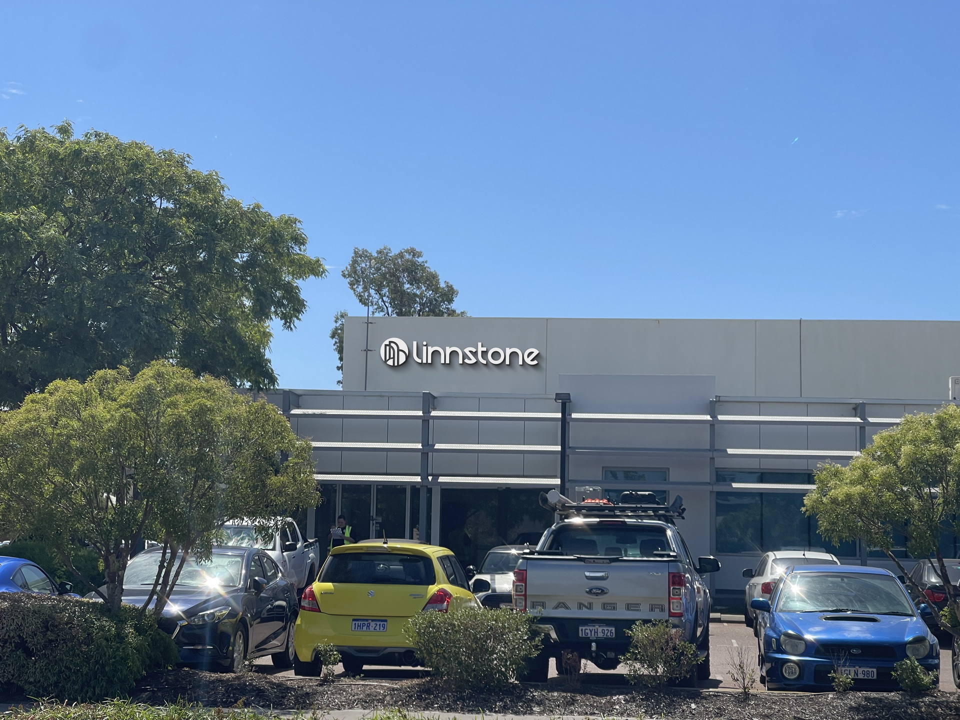 Linnstone Australia Warehouse